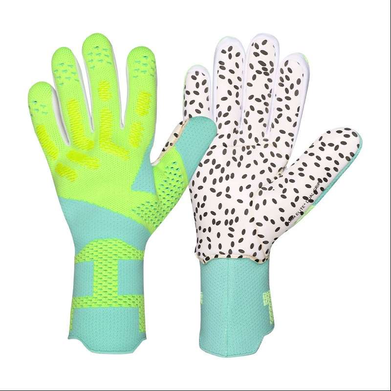 Professional Soccer Goalie Glo7 Professional Soccer Goalie Glo7